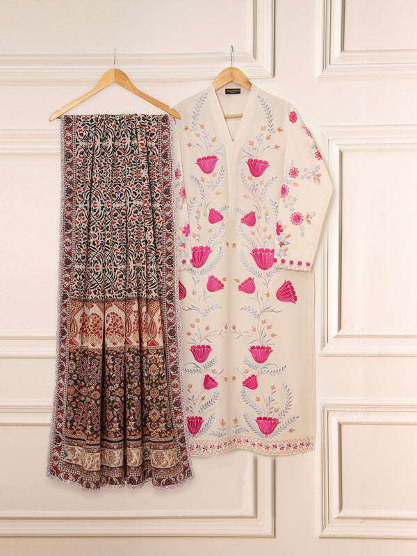 3 Piece - EMBROIDERED LAWN SUIT S111522
